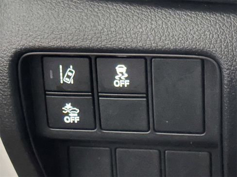 Used 2020 Honda CR-V LX image 16