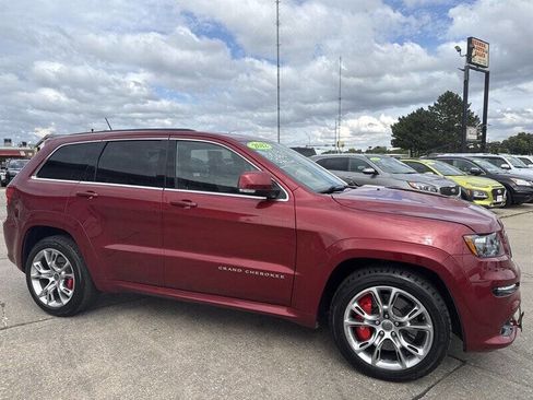 Used 2012 Jeep Grand Cherokee SRT8 w/ Luxury Group II image 10