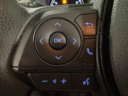 Used 2019 Toyota RAV4 XLE w/ Convenience Package AWD/4WD image 13