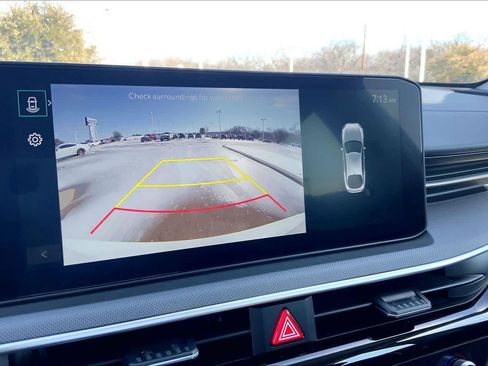 Used 2025 Kia K5 LXS image 28