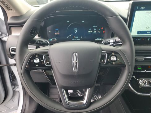 New 2026 Lincoln Corsair Reserve w/ Jet Appearance Package image 16