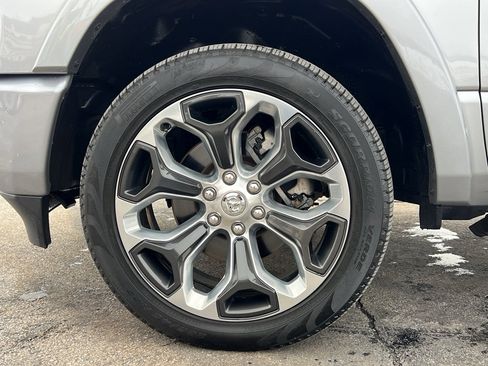 Used 2024 RAM 1500 Limited image 13