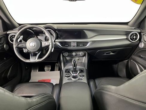 Used 2020 Alfa Romeo Stelvio Ti Sport w/ Quick Order Package 22S Sport AWD/4WD image 40