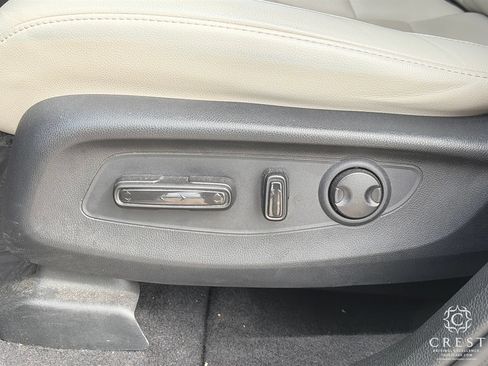 Used 2023 Honda CR-V EX-L image 11