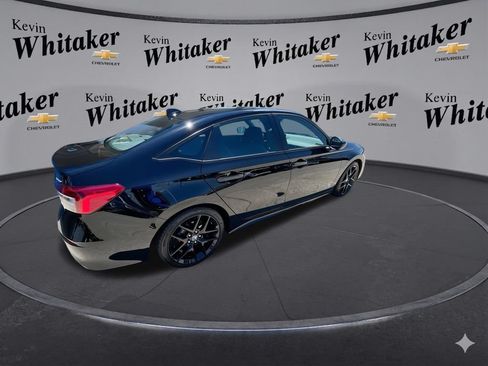 Used 2023 Honda Civic Sport image 8