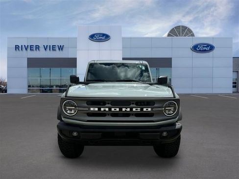Used 2023 Ford Bronco Big Bend w/ Sasquatch Package AWD/4WD image 2