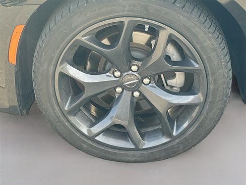 Used 2023 Chrysler 300 S w/ Comfort Group image 33