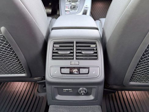 Used 2019 Audi A5 2.0T Premium Plus w/ Premium Plus image 16