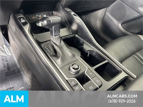 Used 2024 Kia Sorento S image 37