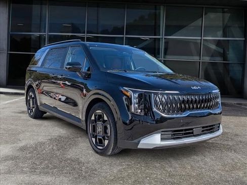 New 2026 Kia Carnival EX FWD image 2