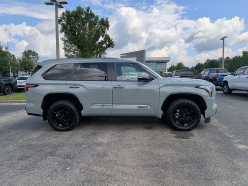 Used 2026 Toyota Sequoia Platinum AWD/4WD image 6