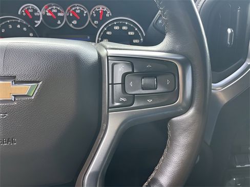 Used 2020 Chevrolet Silverado 1500 LT w/ Texas Edition image 18