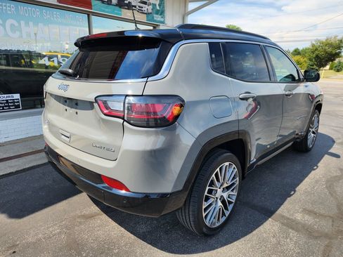 Used 2023 Jeep Compass Limited w/ Elite Group AWD/4WD image 3