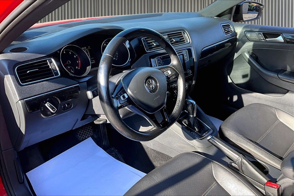 Used 2018 Volkswagen Jetta Sport FWD image 13