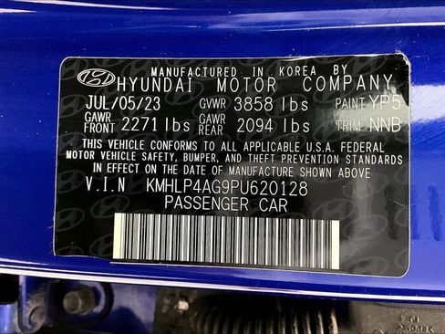 Used 2023 Hyundai Elantra Limited image 33