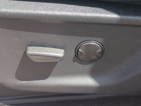 Used 2023 Ford F150 XLT image 21