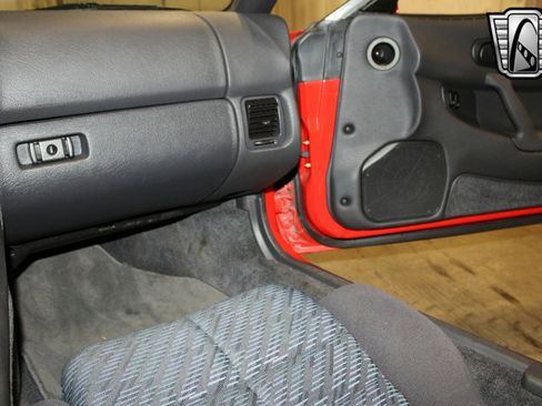 Used 1994 Mitsubishi 3000GT image 16