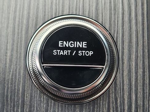 New 2026 Mercedes-Benz GLC 350e 4MATIC image 23