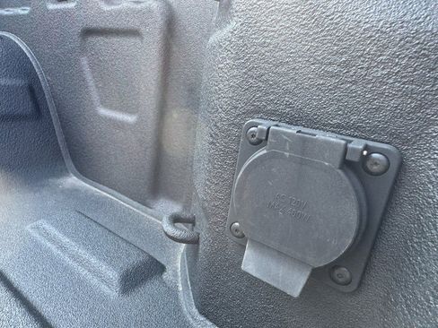 Used 2019 Chevrolet Silverado 1500 LT Trail Boss image 34