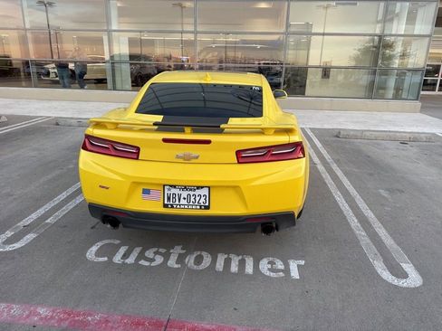 Used 2017 Chevrolet Camaro SS image 19