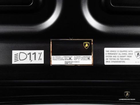 Used 2015 Lamborghini Huracan LP 610-4 AWD/4WD image 5