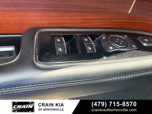 Used 2018 Lincoln Navigator L Reserve AWD/4WD image 11