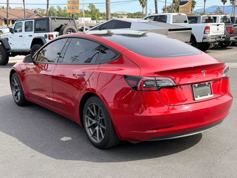 Used 2021 Tesla Model 3 Standard Range Plus image 5