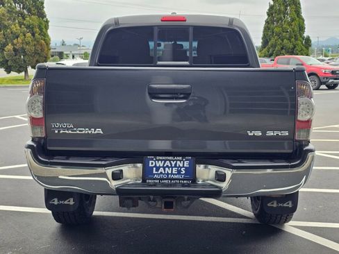 Used 2010 Toyota Tacoma 4x4 Double Cab image 4