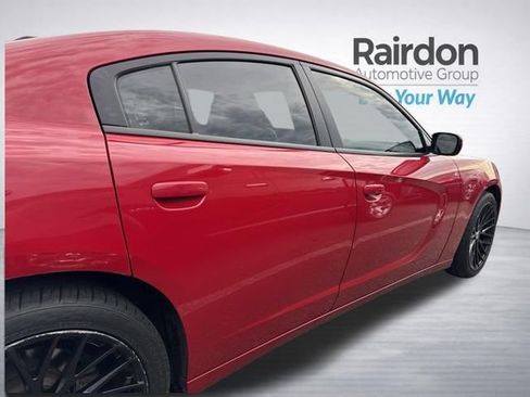 Used 2017 Dodge Charger SXT w/ Plus Group RWD image 14