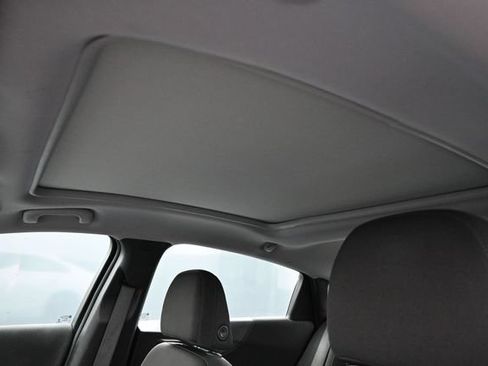 Used 2024 Chevrolet Malibu LT FWD image 17
