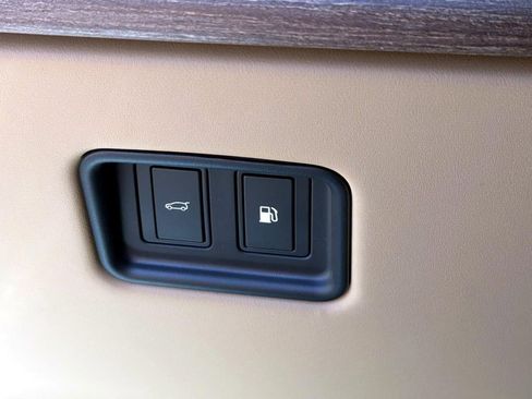 New 2026 Land Rover Range Rover SE AWD/4WD image 32