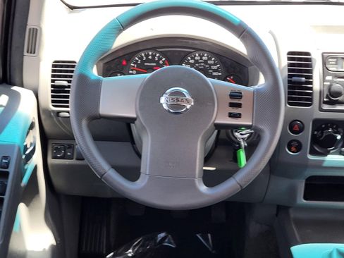Used 2005 Nissan Frontier SE w/ (P01) Power Pkg RWD image 19