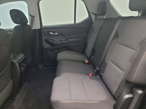 Used 2018 Chevrolet Traverse LS FWD image 18