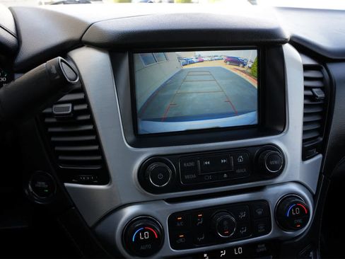 Used 2020 GMC Yukon SLT w/ Premium Edition image 13