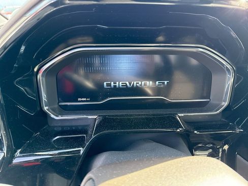 Used 2023 Chevrolet Silverado 1500 LTZ w/ LTZ Premium Package image 11