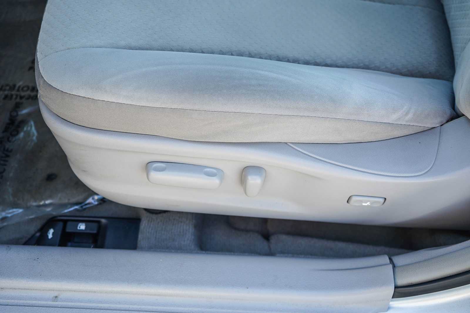 Used 2007 Toyota Camry LE FWD image 23
