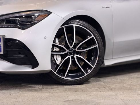Used 2024 Mercedes-Benz CLA 35 AMG 4MATIC image 2