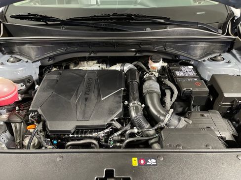 Used 2022 Kia Sorento EX w/ Panoramic Sunroof Package image 9