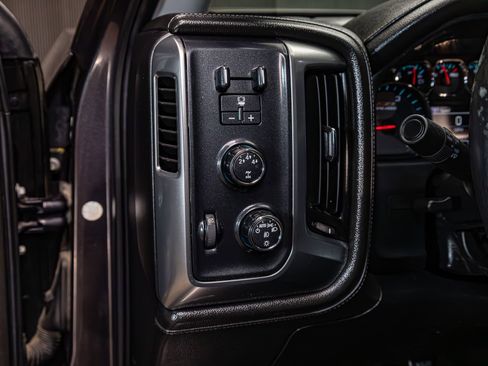 Used 2016 Chevrolet Silverado 2500 LTZ w/ Duramax Plus Package image 18