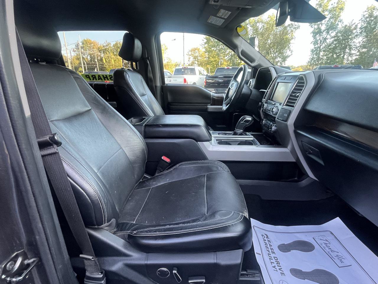 Used 2015 Ford F150 Lariat w/ Equipment Group 502A Luxury AWD/4WD image 15