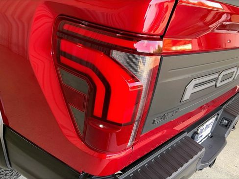 Used 2025 Ford F150 Raptor AWD/4WD image 29
