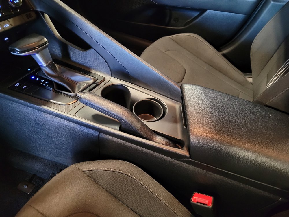 Used 2025 Hyundai Elantra Sport FWD image 26