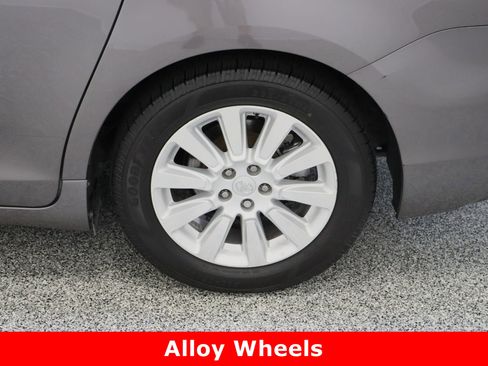 Used 2015 Toyota Sienna Limited Premium image 10