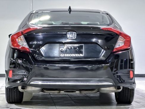 Used 2019 Honda Civic EX image 9