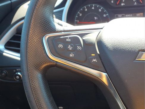 Used 2024 Chevrolet Malibu LT FWD image 15