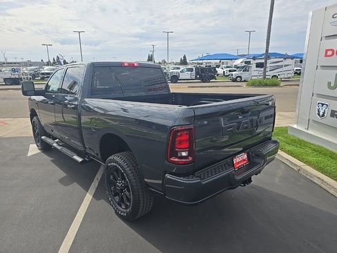 New 2026 RAM 2500 Tradesman AWD/4WD image 18
