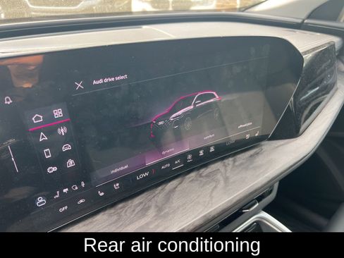 Used 2025 Audi Q5 Premium Plus w/ Premium Plus image 9