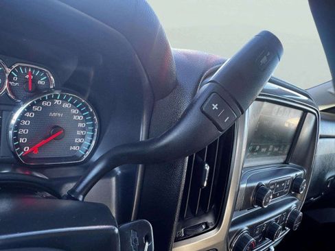 Used 2018 Chevrolet Silverado 1500 LT w/ All Star Edition image 23