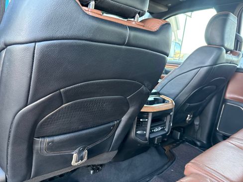 Used 2019 RAM 1500 Limited AWD/4WD image 15