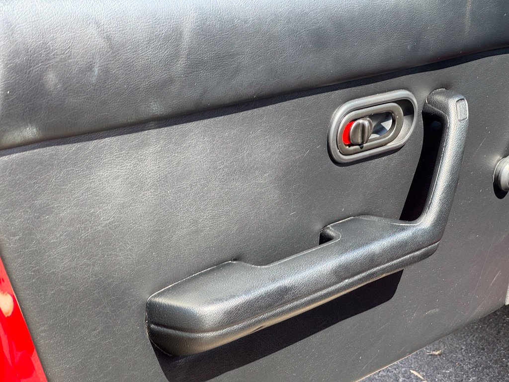 Used 1990 MAZDA MX-5 Miata RWD image 7